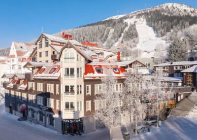 Exteriör, Mitt i Åre 2, unik hörnlägenhet vid Åre torg i Åre Sweden